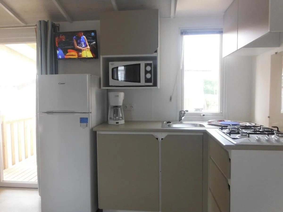 Camping L'Elephant Saint-Raphaël Kamp alanı