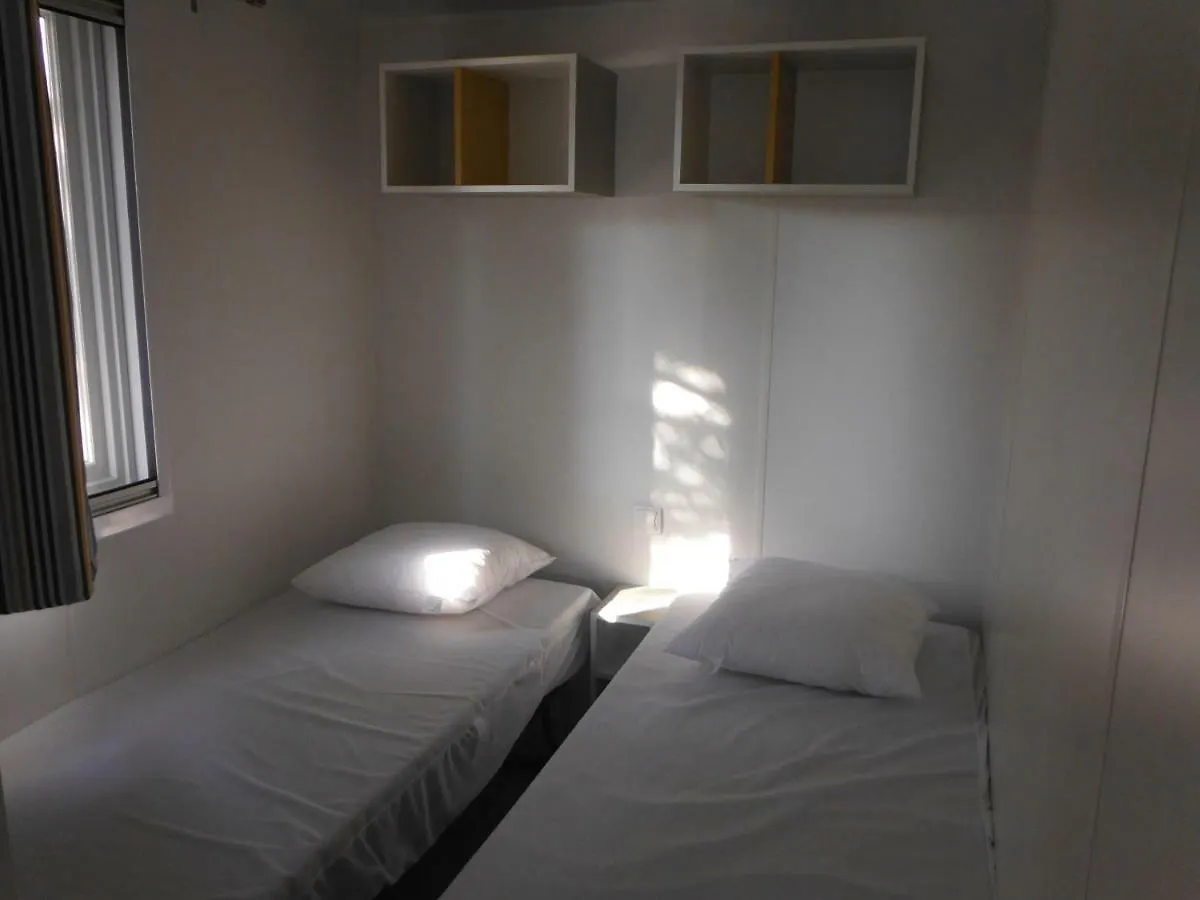 Camping L'Elephant Saint-Raphaël 2*,