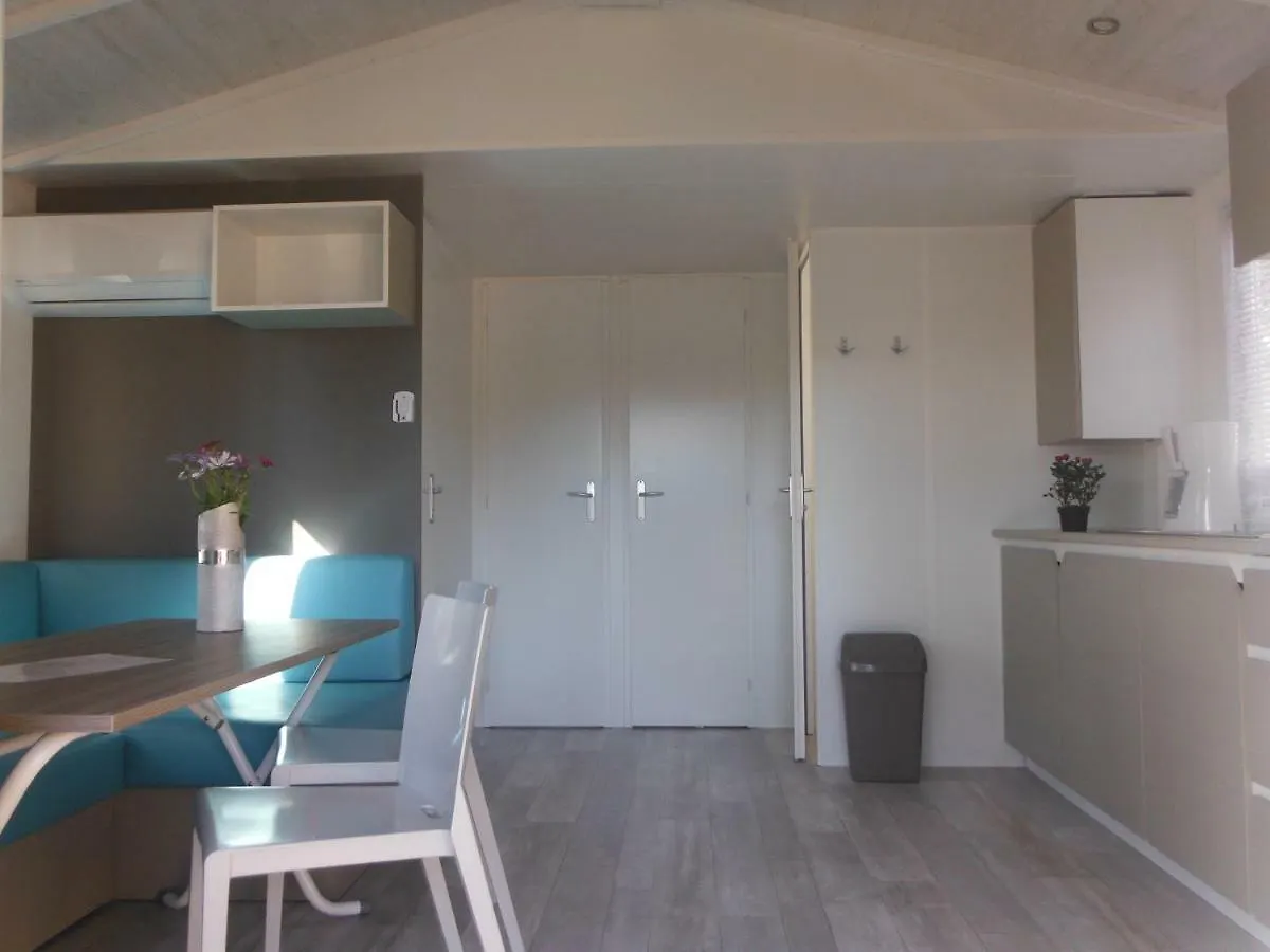 ** Kamp alanı Camping L'Elephant Saint-Raphaël Fransa